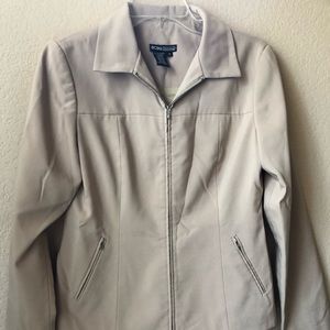 BCBG MAXAZRIA BLAZER